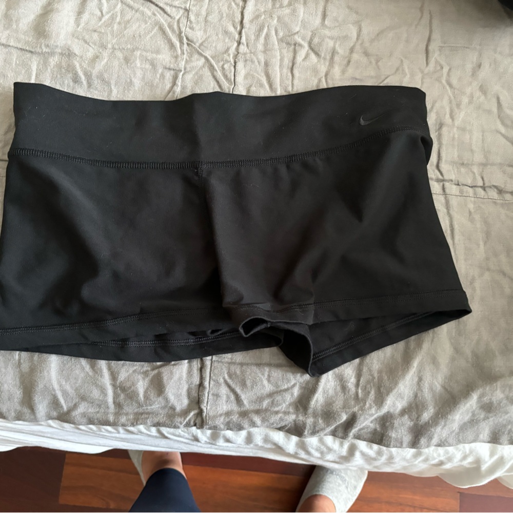 NWT- Nike for dry shorts (L)
